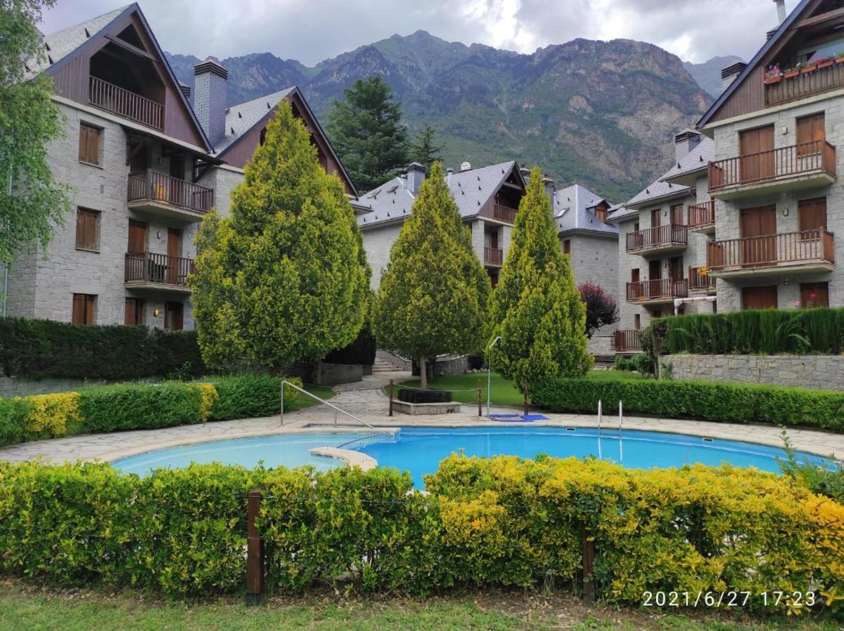 Ferienwohnung Senda De Conques Benasque Exterior foto